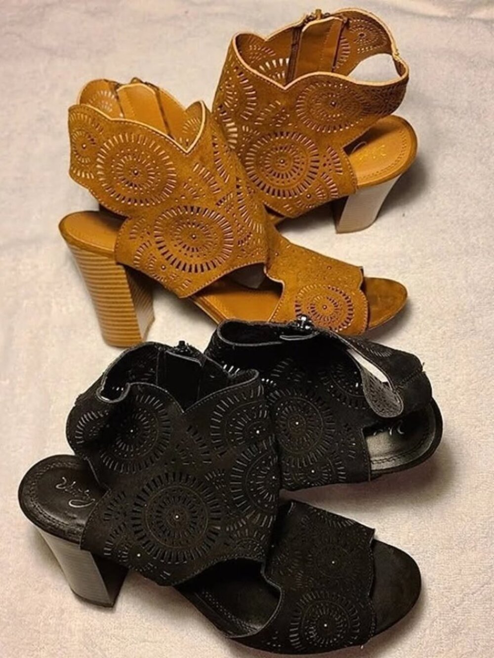 Vintage 7 Eight Black and Brown Summer Block Sandals Heeled Pair Of 2 Size 10M